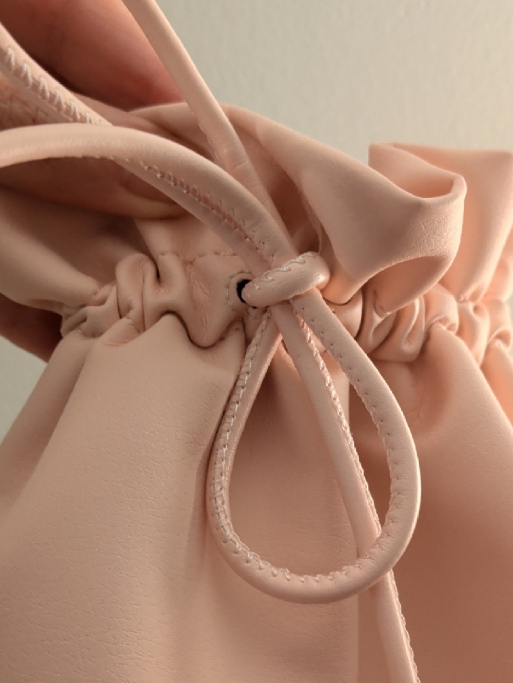 Soft Pink Drawstring Pouch Handbag - Picture 3 of 7